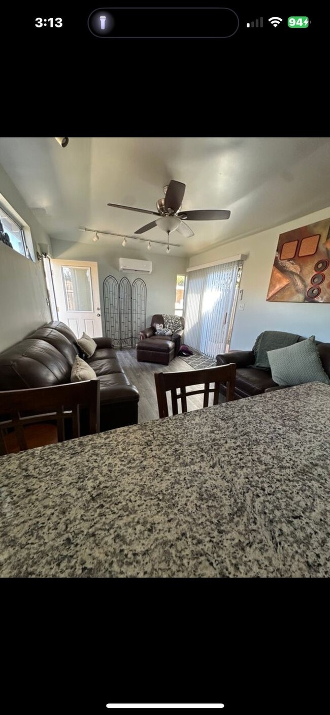 Photo - 1604 Chestnut Ave