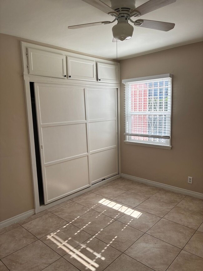 Building Photo - 1111WA Unit 1113