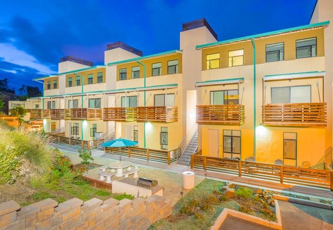 Building Photo - The Quarry Apartments