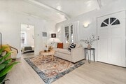 Photo - 619 W Kelso St