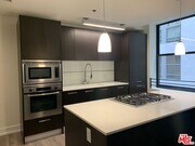Photo - 727 W 7th St Unit 507
