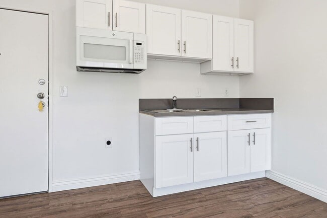 Photo - 600 S Alvarado St Unit 415