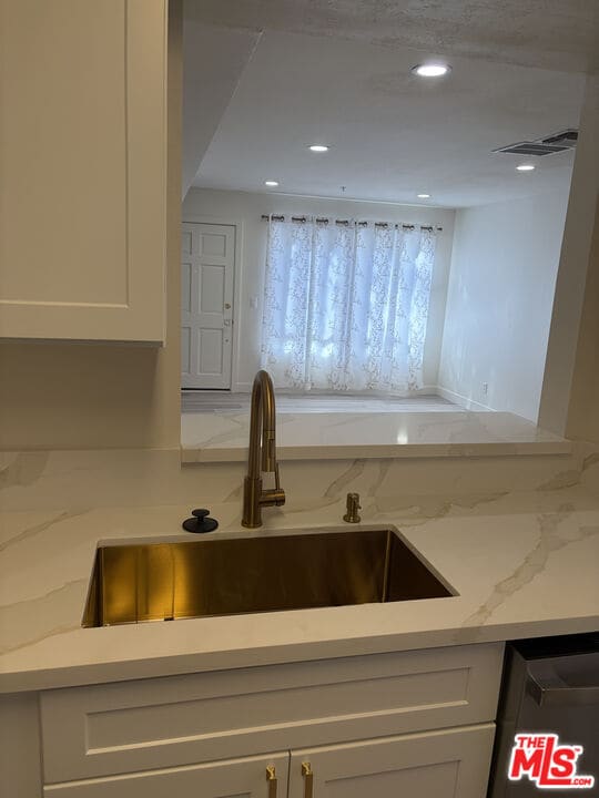 Photo - 432 N Kenwood St Unit 214