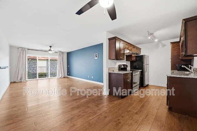 Building Photo - 2344 Hosp Way Unit 225