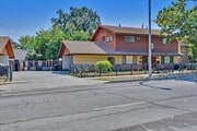 Photo - 2390 Corson St