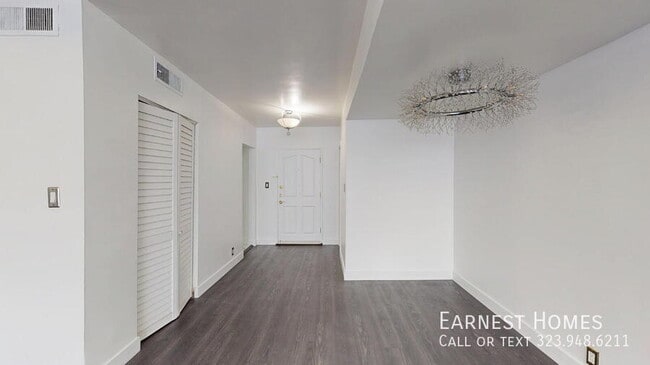 Photo - 14335 Huston St Unit 113