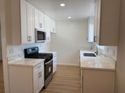 Photo - BEAUTIFUL NEWLY REMODELED 2 BEDROOM/1 BATH... Apartment Unit 04