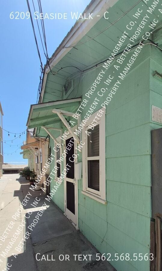 Building Photo - 6209 E Seaside Walk Unit C