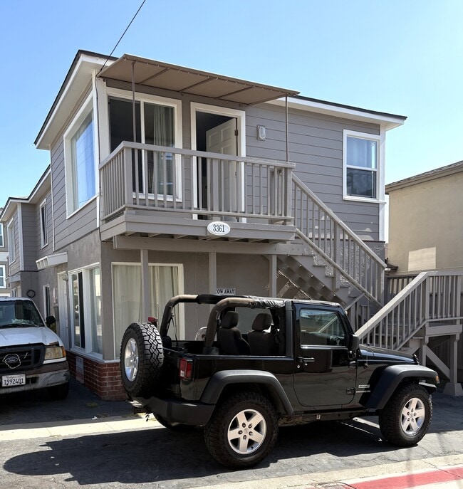 Exterior & parking space - 3361 Strandway Unit 3361