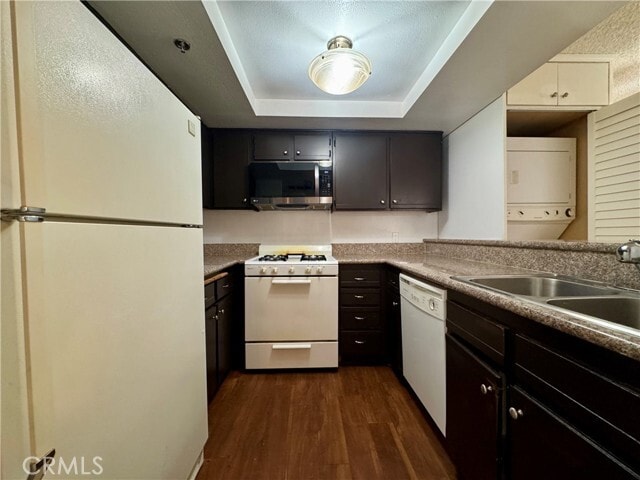 Photo - 987 E Del Mar Blvd Unit 7