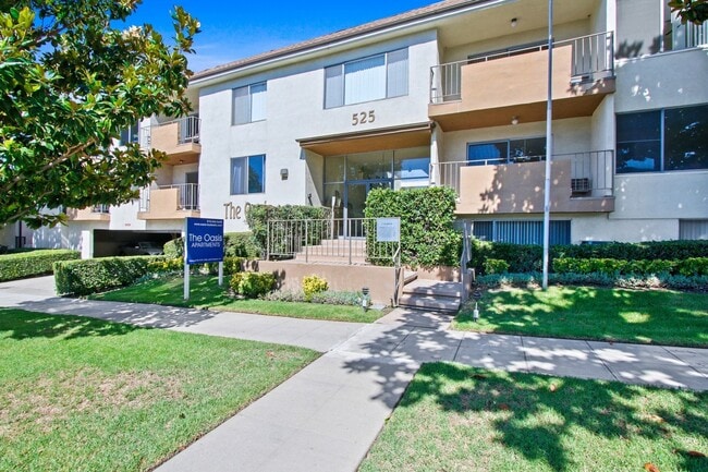 Photo - Oasis Apartments