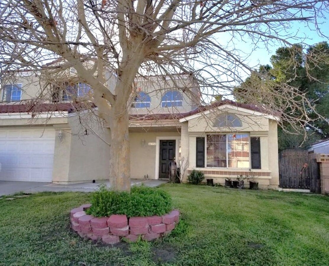 Remodeled 4+3 - $3300 - Remodeled 4+3 - $3300 House