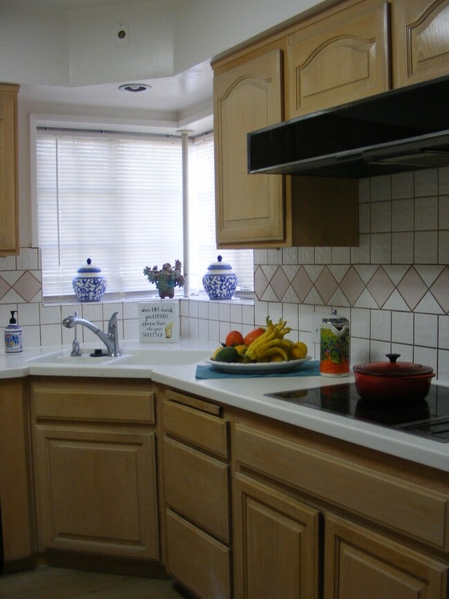 Photo - 13218 McKinley Ave