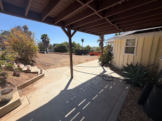 Photo - 338 S Melrose Dr