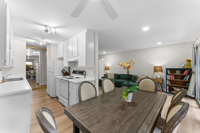 Photo - Beautiful 2BD/2BA Condo in Prime Pacific B... Unit #2-133