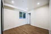 Photo - Ultra-Luxury Brand New 2 bed/2.5 bath and ... Apartment Unit 3
