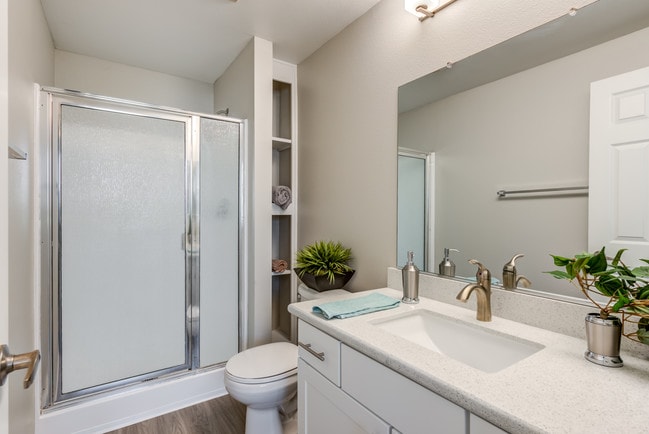 Photo - Vista Imperio Apartments