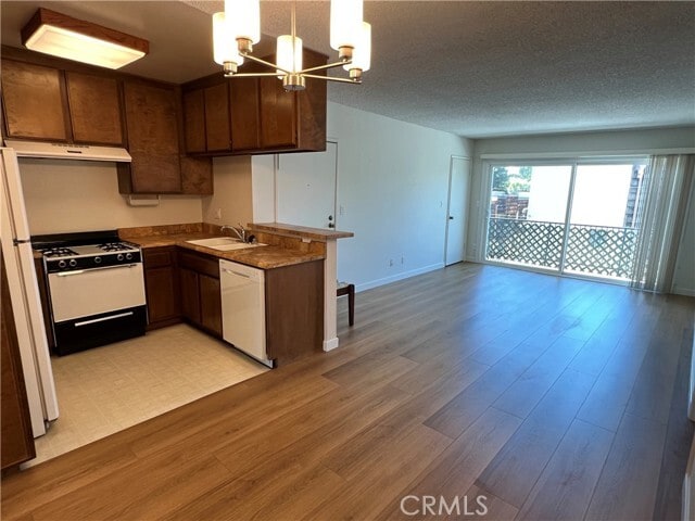 Building Photo - 14560 Clark St Unit 204