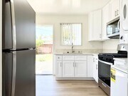 Photo - Remodeled Duplex in South O! Townhome