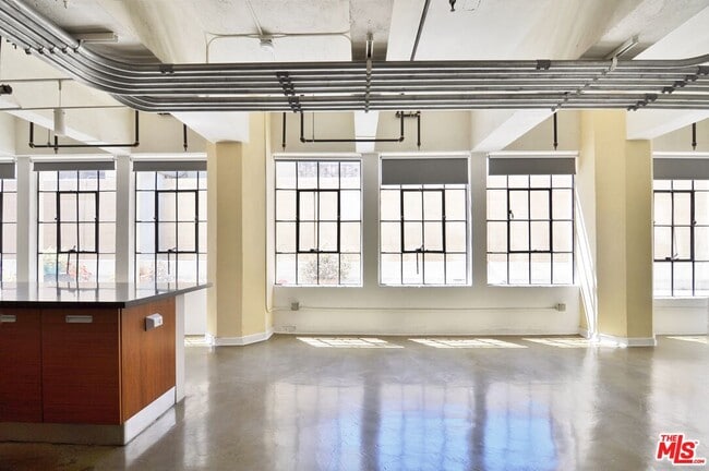 Photo - 746 S Los Angeles St Condo Unit 306