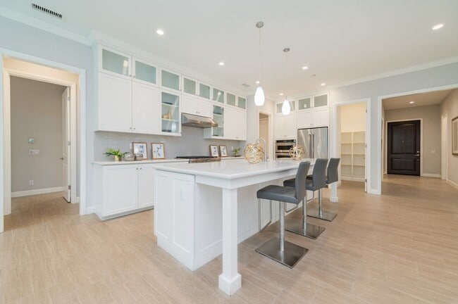 Photo - Fully Renovated 2 Bed, 2.5 Bath + Den Single Story Home Available NOW in Eastwood Village in Irvine!