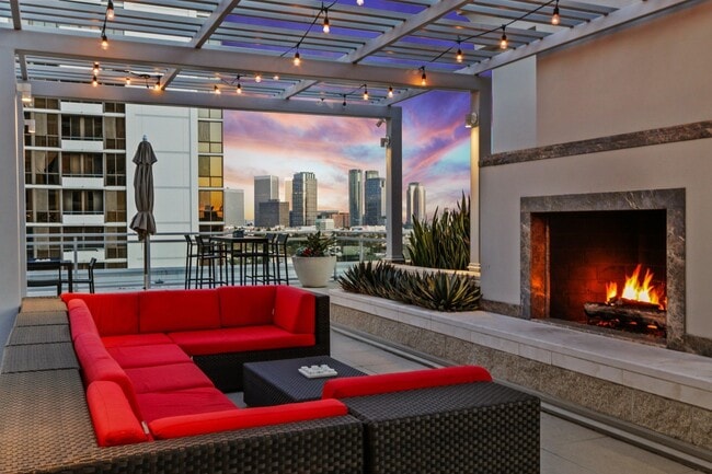 Photo - Wilshire Victoria Westwood Apartments