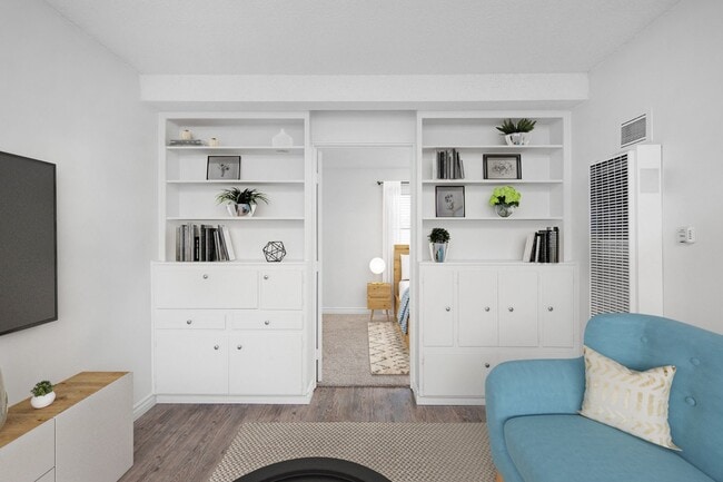 Photo - Avaz Pacific Beach