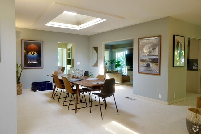 Building Photo - Coming Soon! Cozy home in South Pasadena.