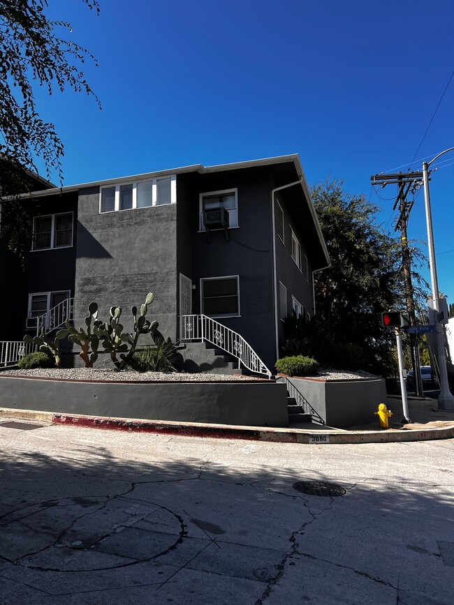 Photo - 3880 Roble Vista Dr