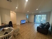 Photo - Beautiful 3-Bedroom Home in Vista – Modern...