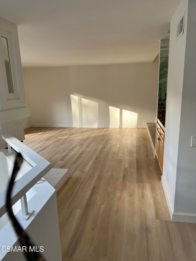 Photo - 1423 N View Dr