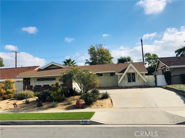 Photo - 830 Cedarwood Dr