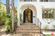 Photo - 209 N Doheny Dr House