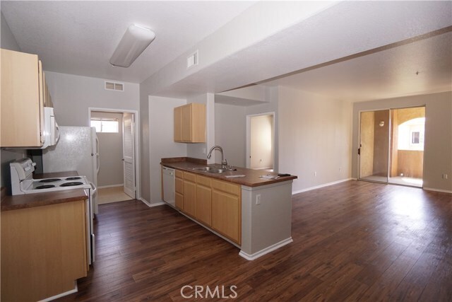 Photo - 24909 Madison Ave Unit 324