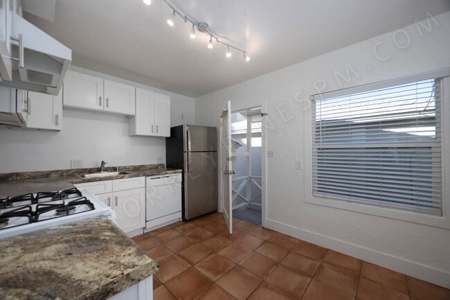Photo - 2 WEEKS FREE!!! 2BR with Assigned Parking in Pacific Beach Unit 1530