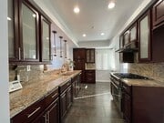 Photo - 1055 Winston Ave