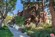 Photo - 802 Washington Ave