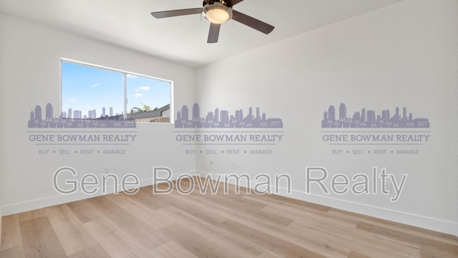 Photo - 781 Cypress Ave