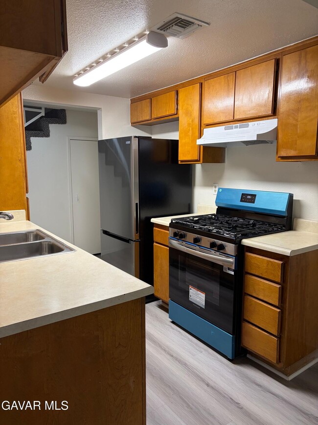 Photo - 1827 E Ave. J