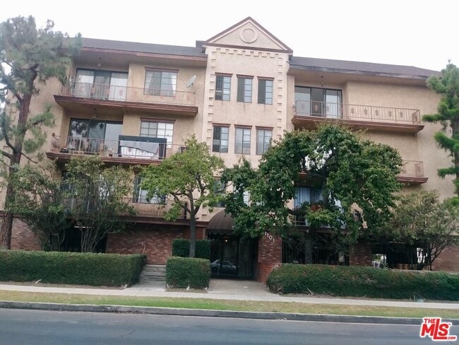 Photo - 1101 Rexford Dr Condo Unit 303