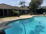 Photo - 833 Hugo Reid Dr House