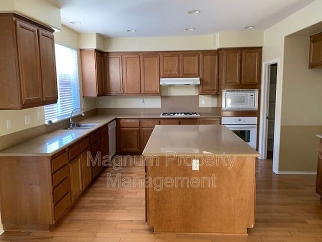 Photo - 29675 Ski Ranch St