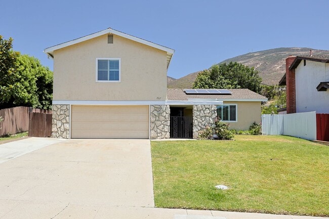 Building Photo - 4 Bed | 2.5 Bath Single-Family Home at the Base of Cowles Mountain