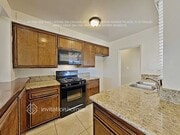 Photo - 5715 Norwich Ave