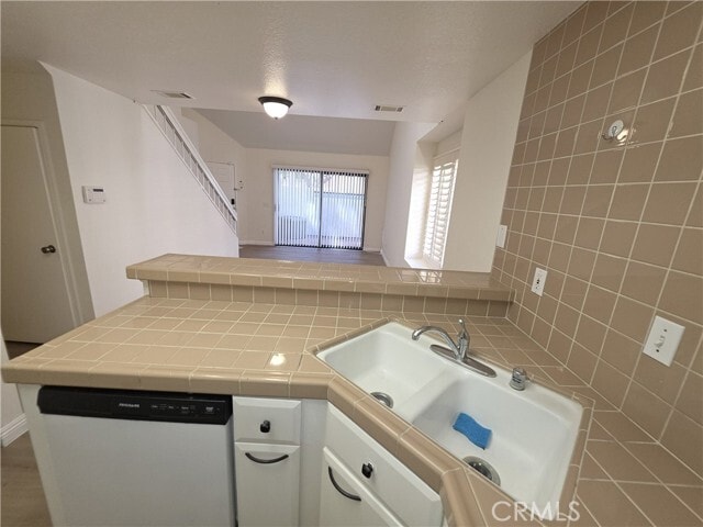 Photo - 19 Aruba St Unit 227