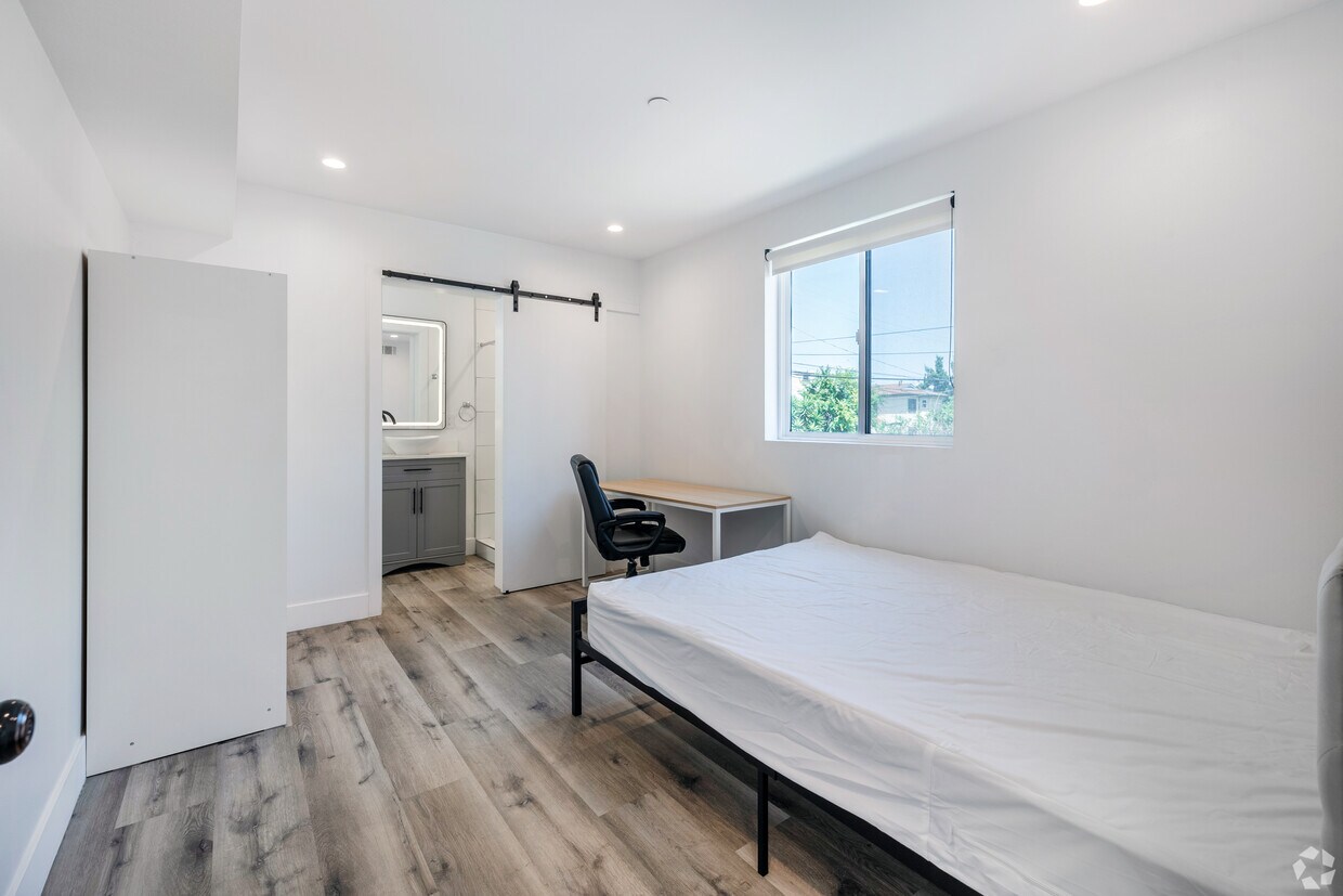 Floor Plan -  Private Room at 1270 Rolland Curtis