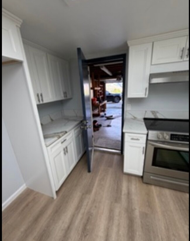 Photo - 9507 Petite Ln