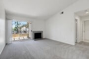 Photo - 2047 Lakeridge Cir Unit 201