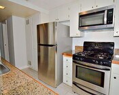 Photo - "Chic 3-Bed Condo Oasis in Prime Palm Spri... Unit D