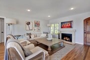 Photo - Beautiful 4 Bedroom 3 Bath Lower Riviera C... House